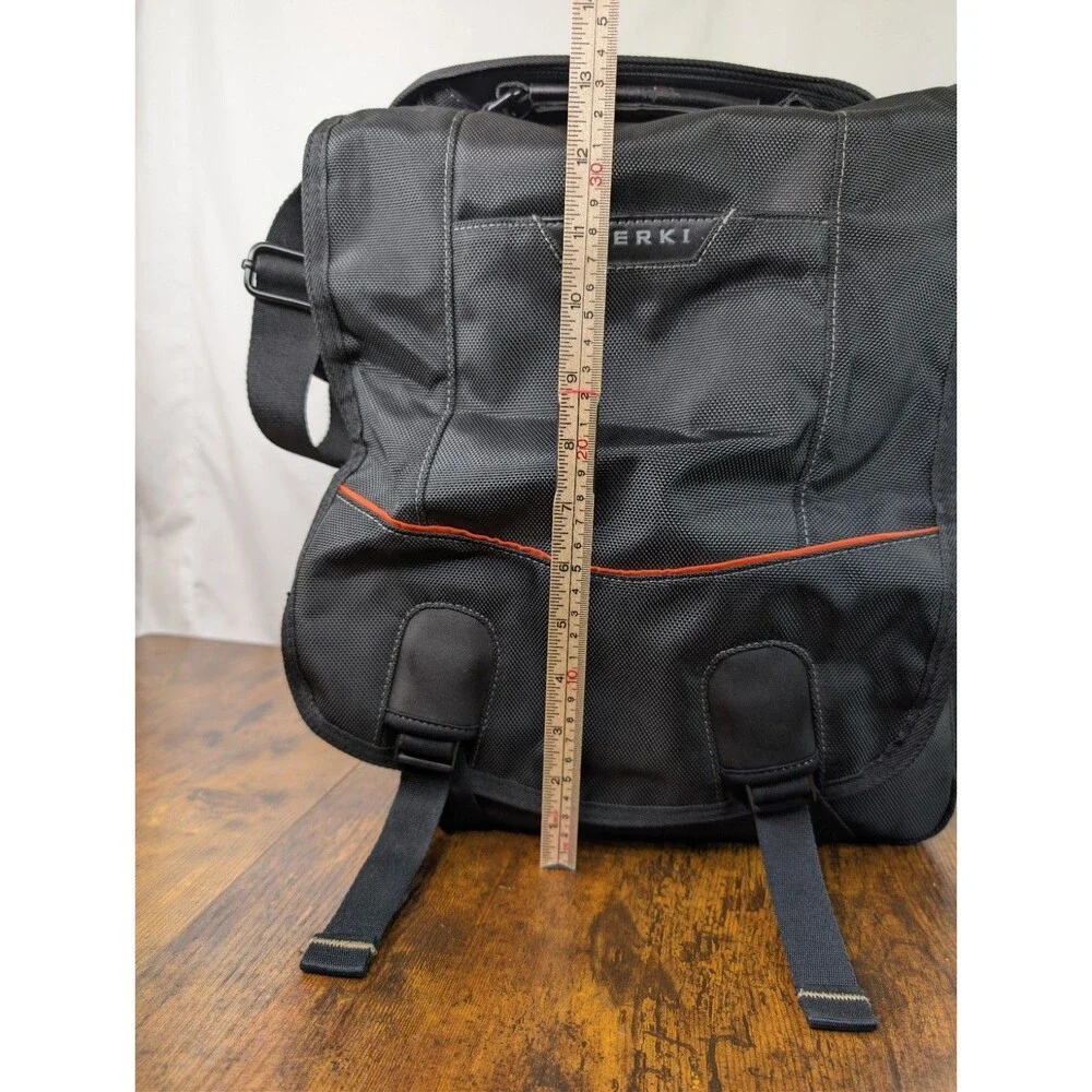 Everki urbanite 14